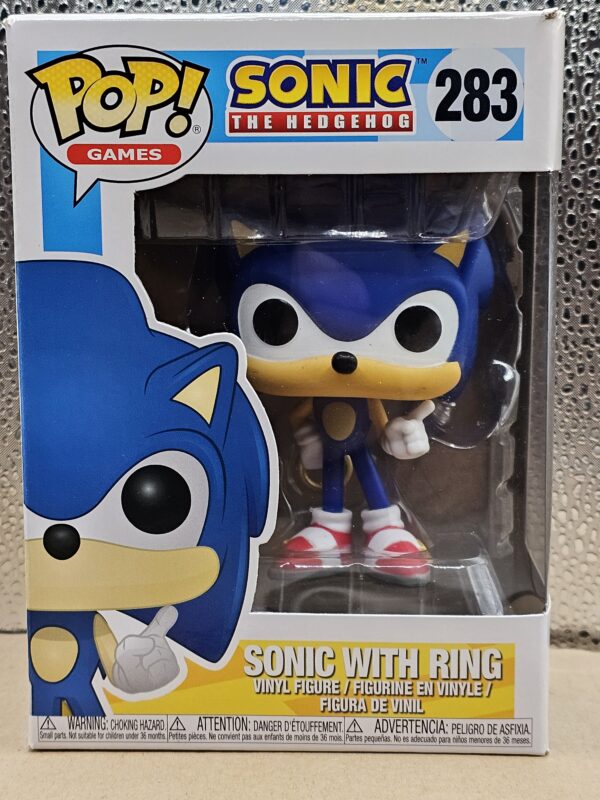 Funko Pop! Games Sonic the Hedgehog with Ring - Sega Vinyl Figure # 283